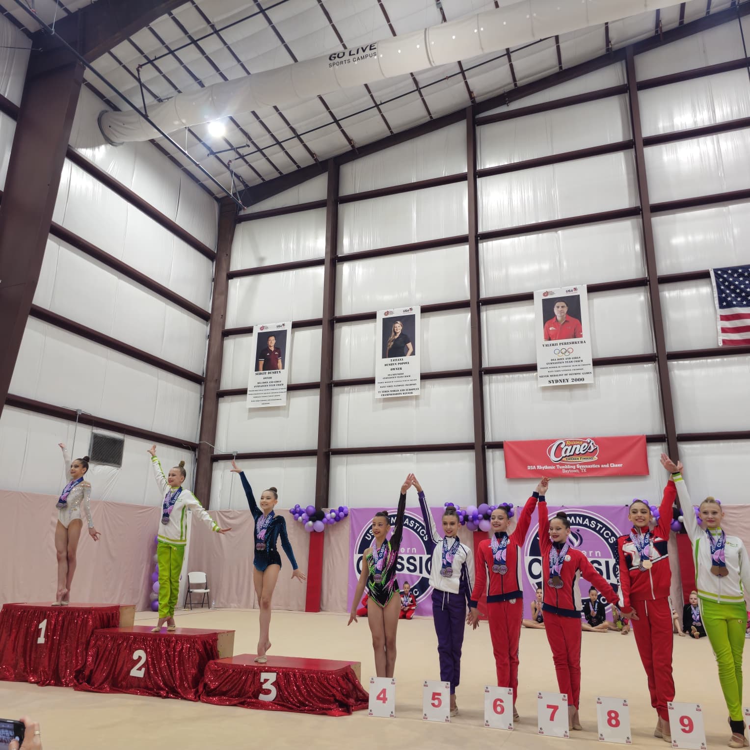 Award podium and finalist lineup at JR Eastern Classic